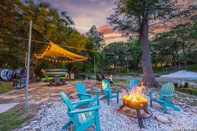 1185 GRUENE RD New Braunfels, TX 78130