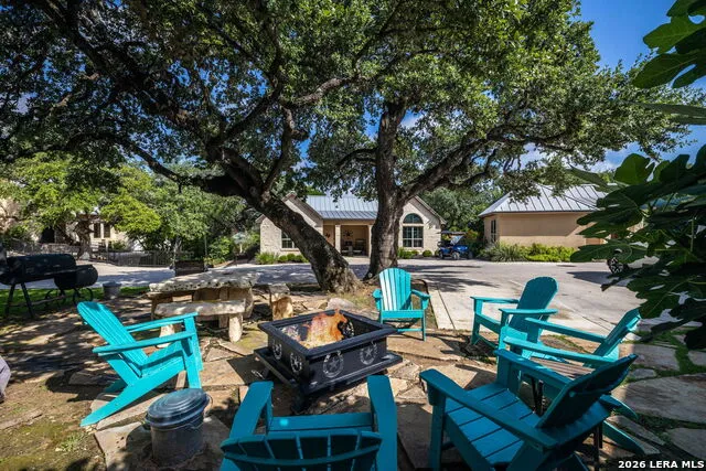 1185 GRUENE RD New Braunfels, TX 78130