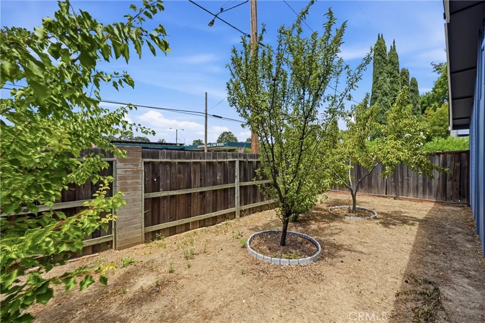1741 Montana Vista Lakeport, CA 95453
