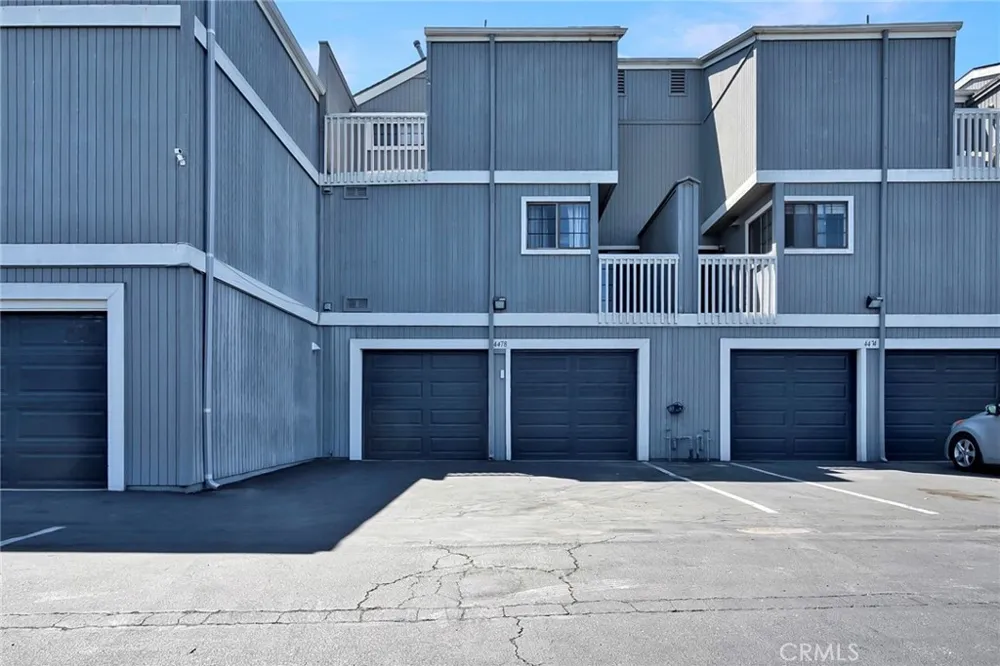 4478 Shorebird Dr. #10 Huntington Beach, CA 92649