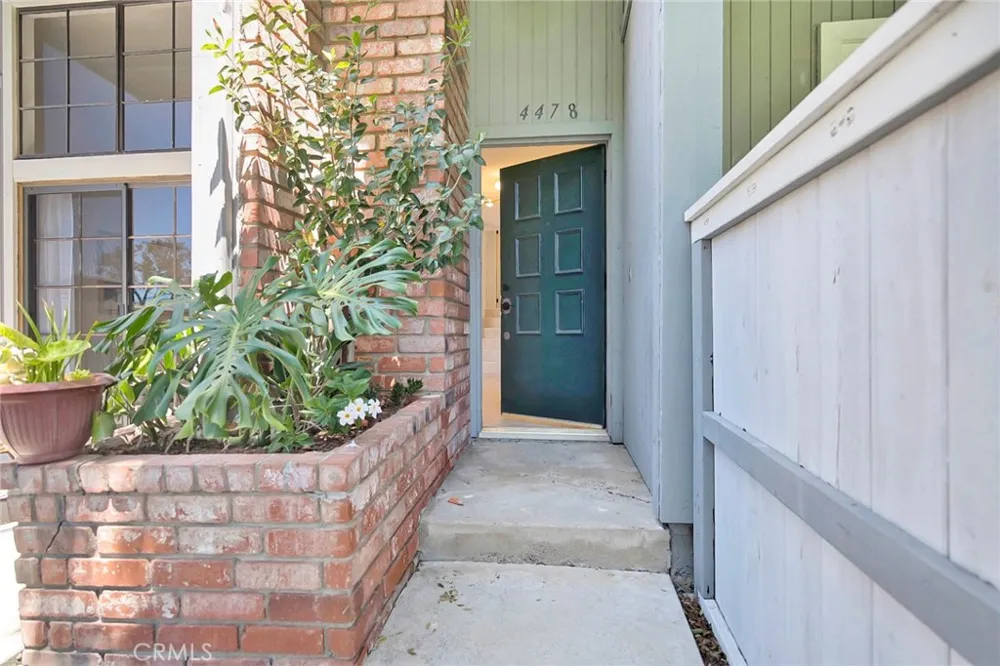 4478 Shorebird Dr. #10 Huntington Beach, CA 92649