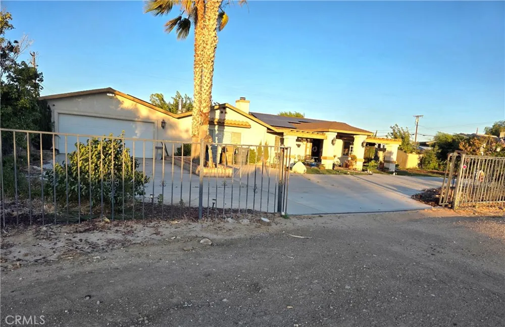 11353 Shahaptain Hesperia, CA 92345