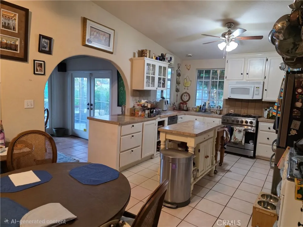 11353 Shahaptain Hesperia, CA 92345