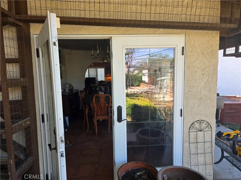 11353 Shahaptain Hesperia, CA 92345
