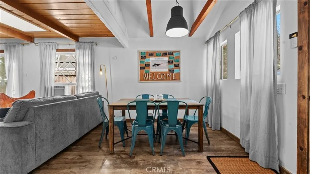 573 Spruce Sugarloaf, CA 92386