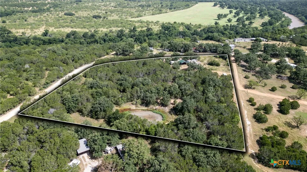 728 CR 1756 Bend, TX 76824