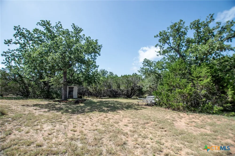 728 CR 1756 Bend, TX 76824