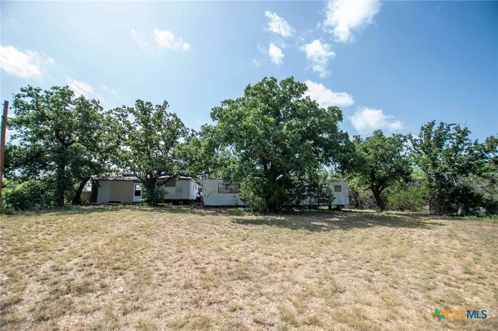 728 CR 1756 Bend, TX 76824
