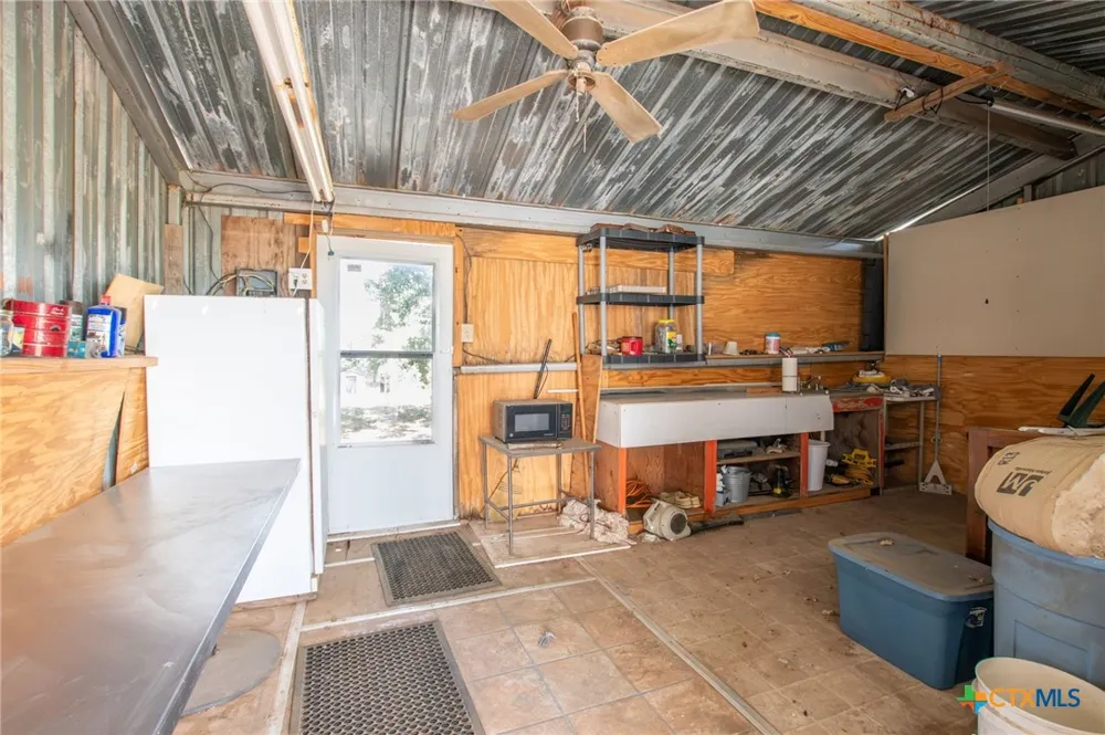 728 CR 1756 Bend, TX 76824