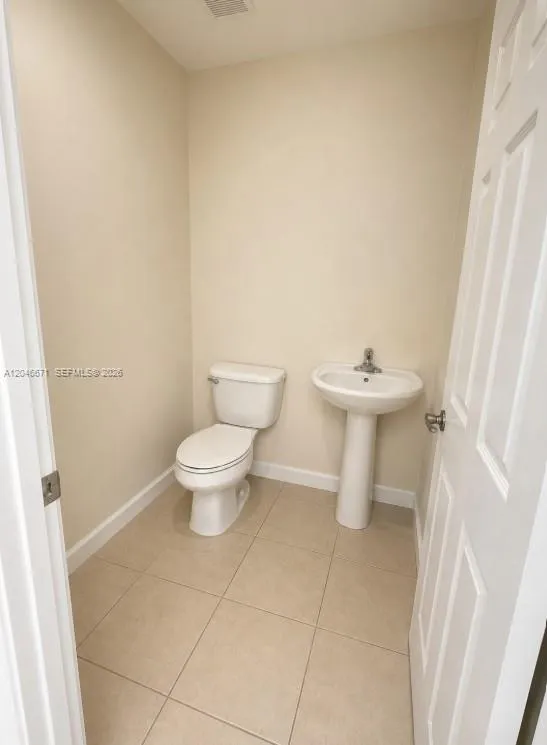 8879 SW 227th Ter Cutler Bay, FL 33190