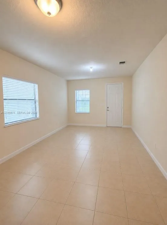 8879 SW 227th Ter Cutler Bay, FL 33190
