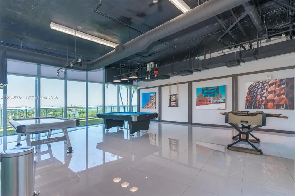 601 NE 36th St #3112 Miami, FL 33137