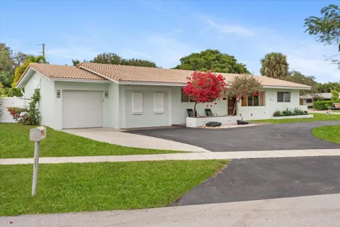 1257 NW 5th Street