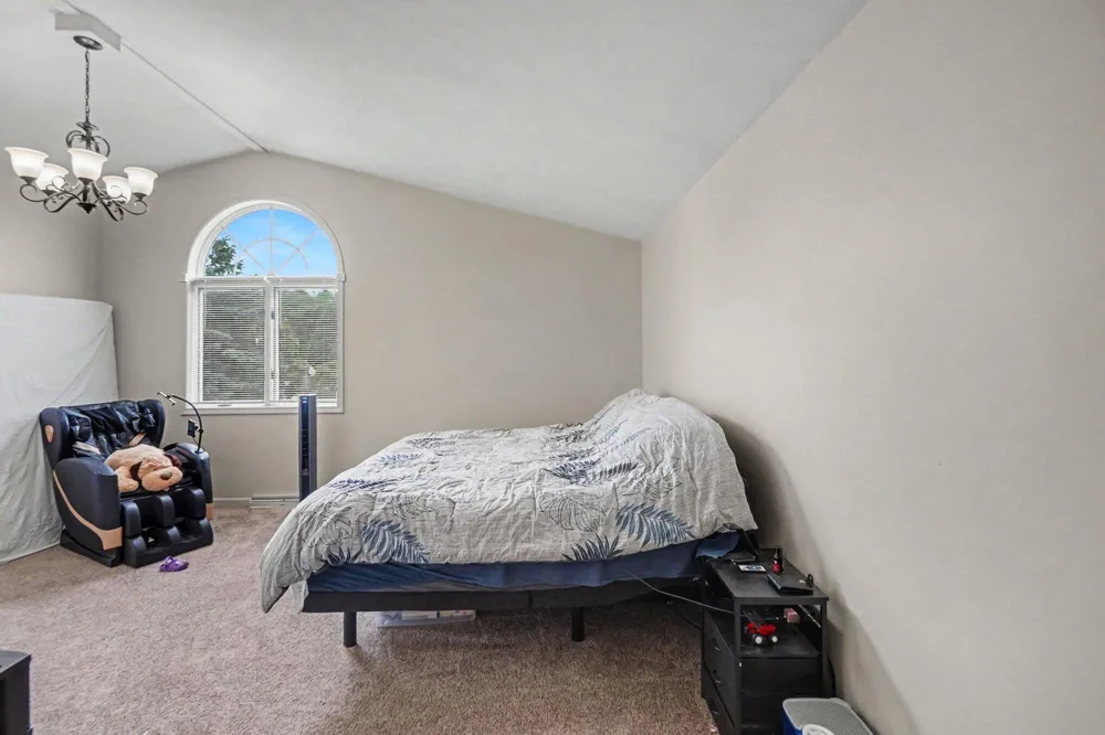 678 Apache Drive Fremont City, MI 49412