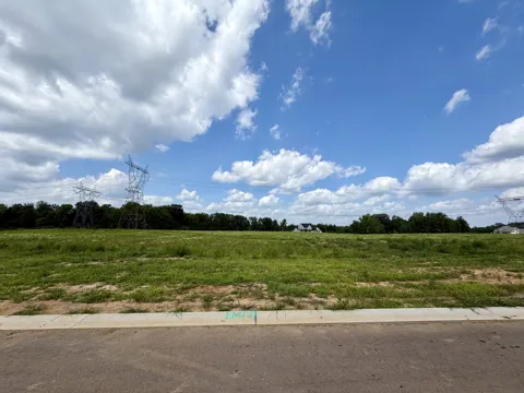 30 Fawn Meadows