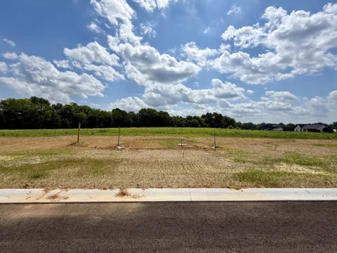 13 Fawn Meadows