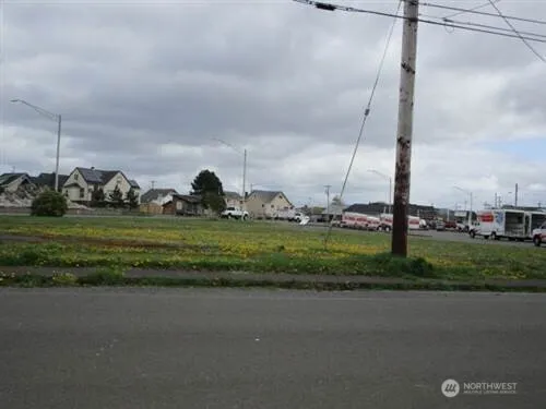 1319 W Simpson Avenue Aberdeen, WA 98520