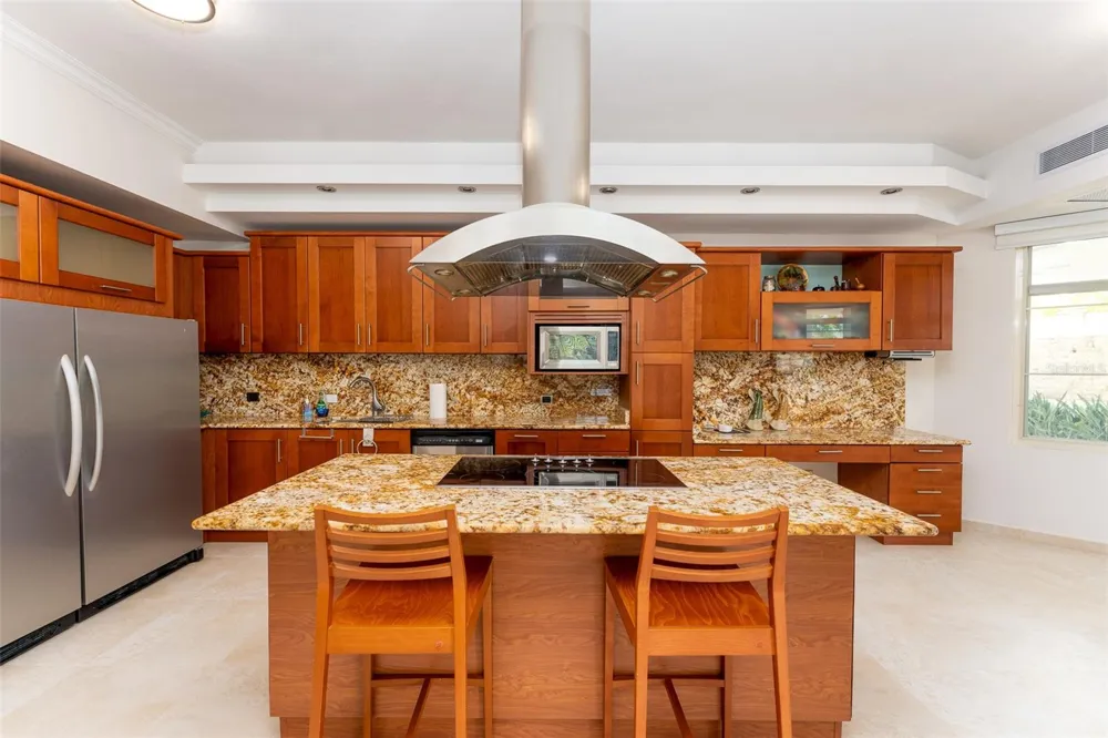 254 SABANERA Dorado, PR 00646
