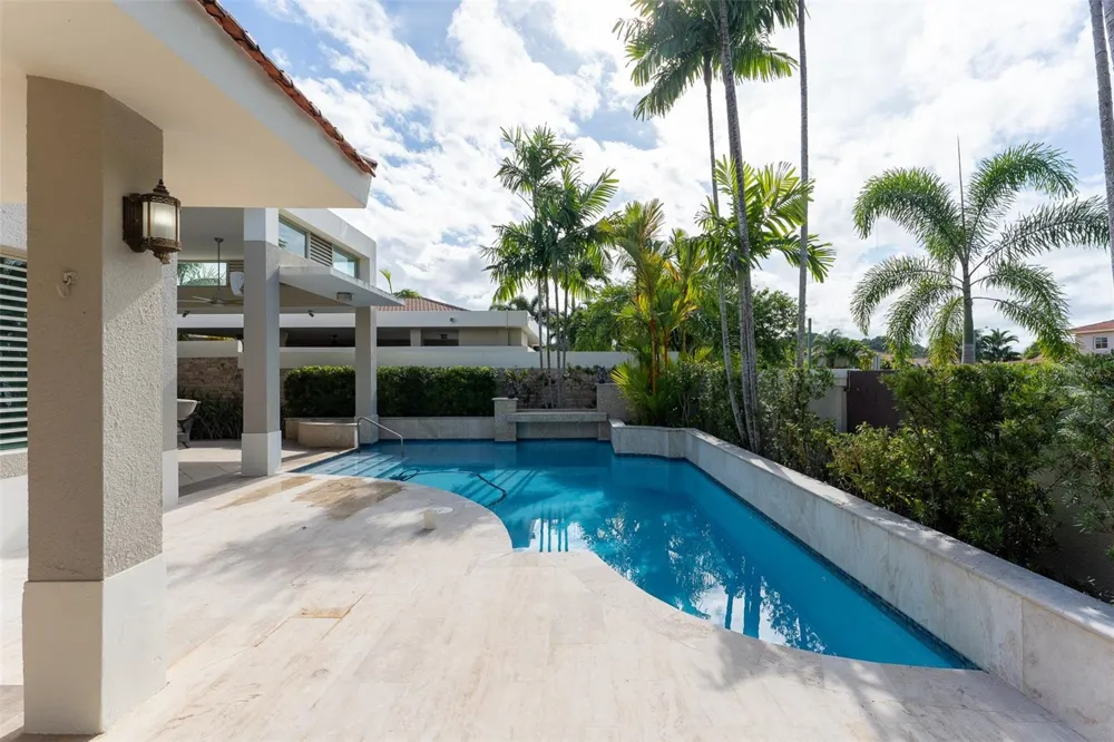 254 SABANERA Dorado, PR 00646