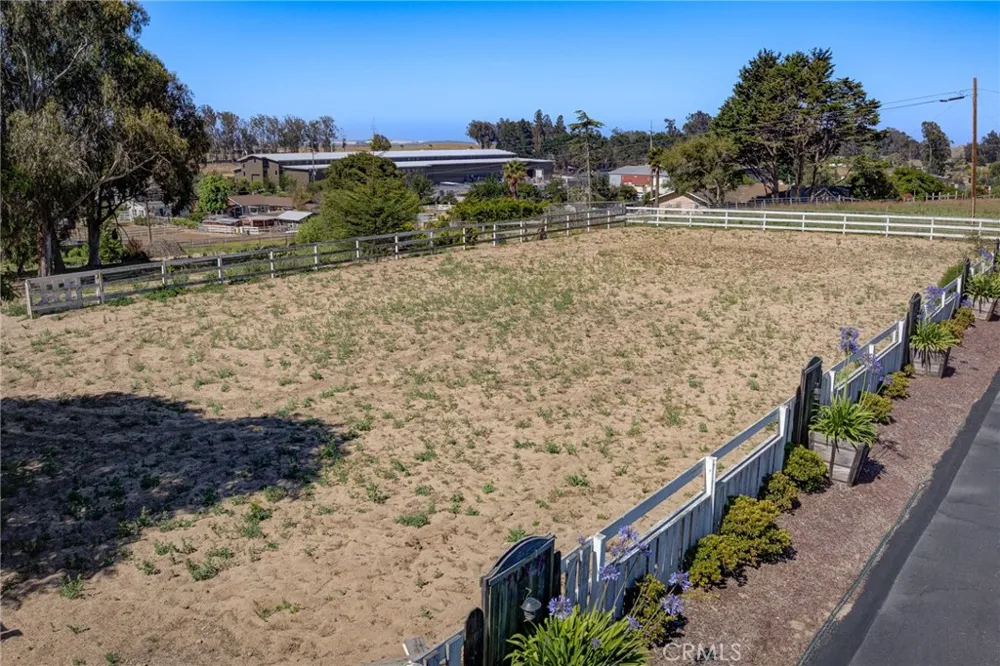 2315 Autumn Arroyo Grande, CA 93420