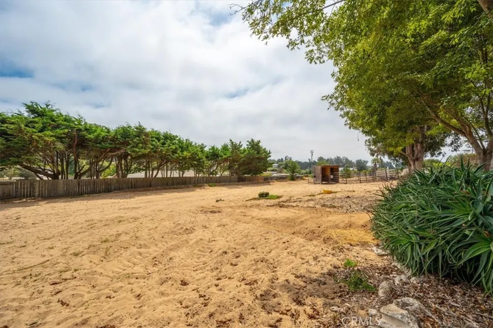 2315 Autumn Arroyo Grande, CA 93420