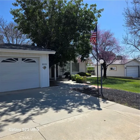 9570 Crestknoll