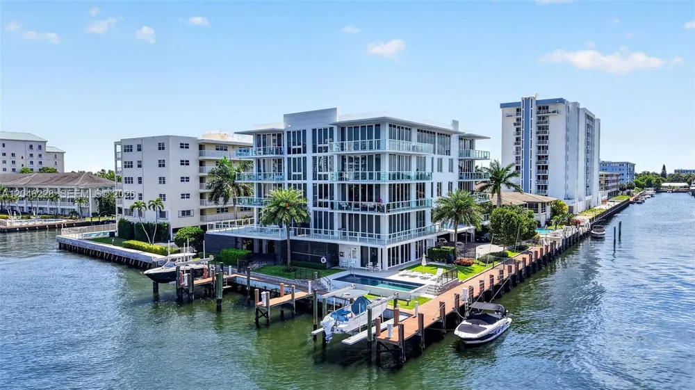 2895 NE 33rd Ct #3A Fort Lauderdale, FL 33306