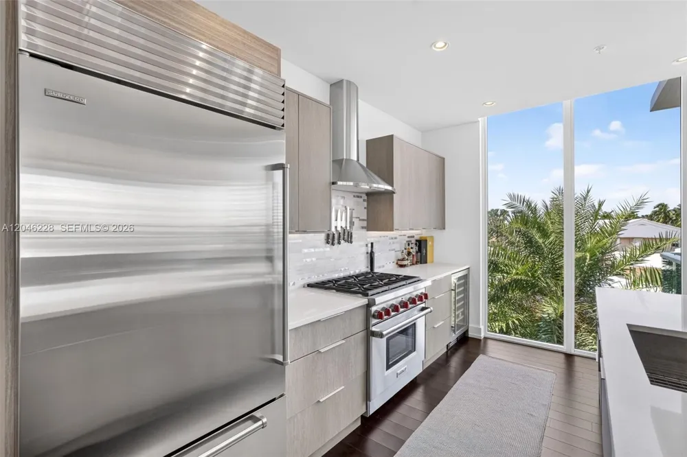 2895 NE 33rd Ct #3A Fort Lauderdale, FL 33306