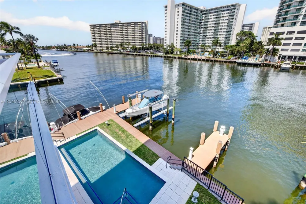 2895 NE 33rd Ct #3A Fort Lauderdale, FL 33306