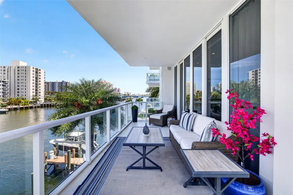 2895 NE 33rd Ct #3A Fort Lauderdale, FL 33306