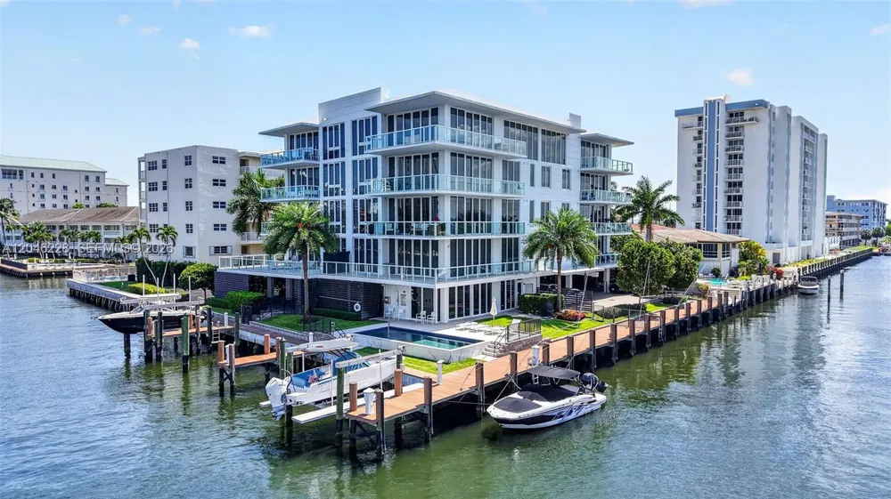 2895 NE 33rd Ct #3A Fort Lauderdale, FL 33306