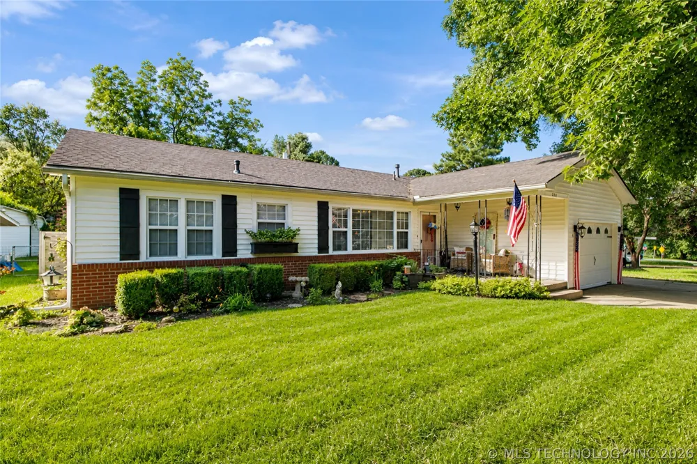 420 E 19th Street Okmulgee, OK 74447