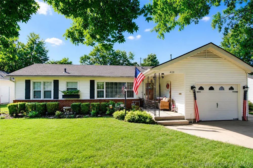 420 E 19th Street Okmulgee, OK 74447