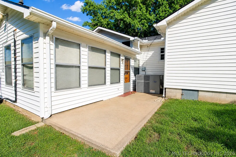 420 E 19th Street Okmulgee, OK 74447