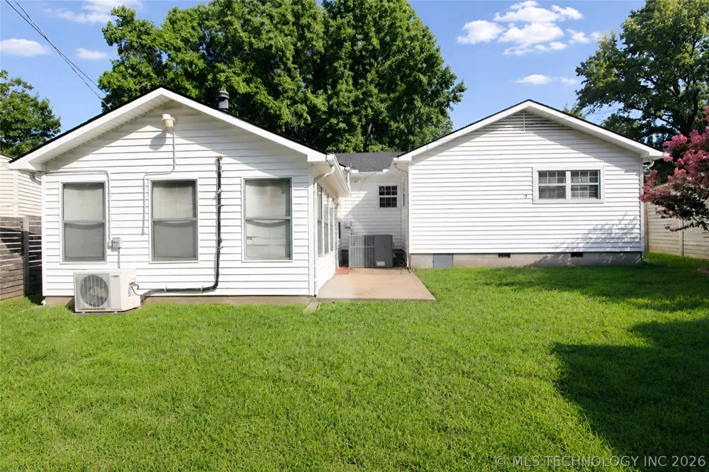 420 E 19th Street Okmulgee, OK 74447