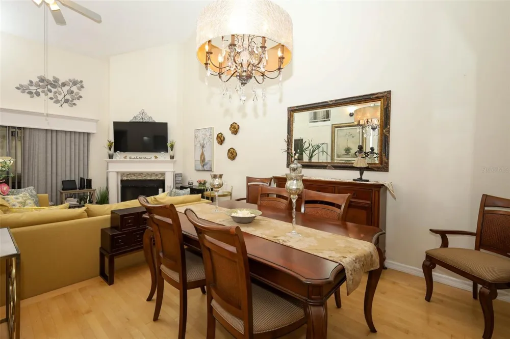 2372 SUN VALLEY CIRCLE #2372 Winter Park, FL 32792