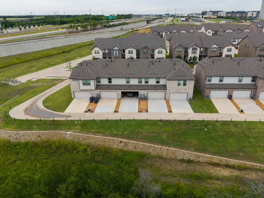 2922 Alto Drive Sachse, TX 75048