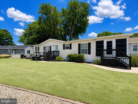 26733 SHARKSTOOTH DRIVE #20