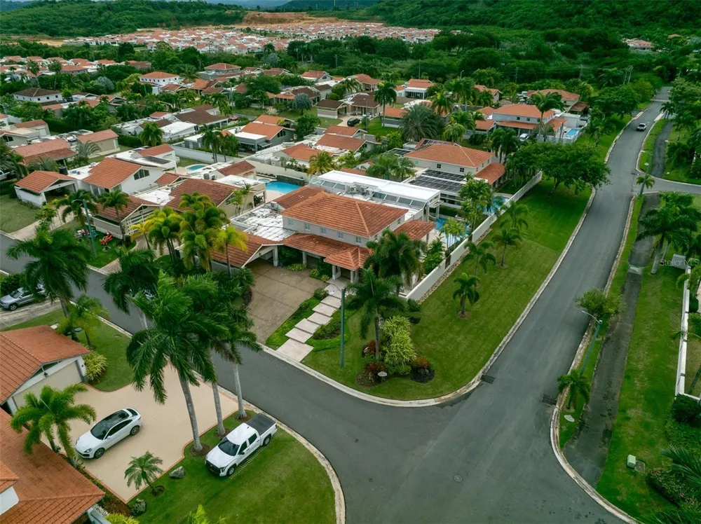 254 SABANERA Dorado, PR 00646