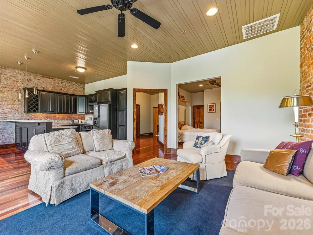 33 Patton Avenue #301 Asheville, NC 28801
