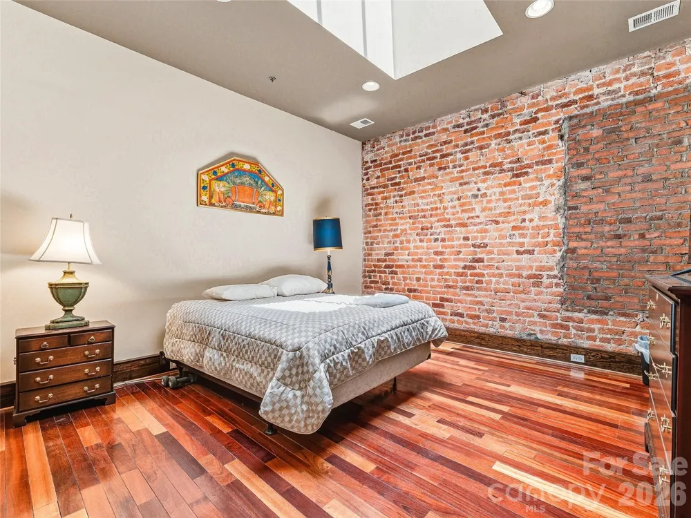 33 Patton Avenue #301 Asheville, NC 28801
