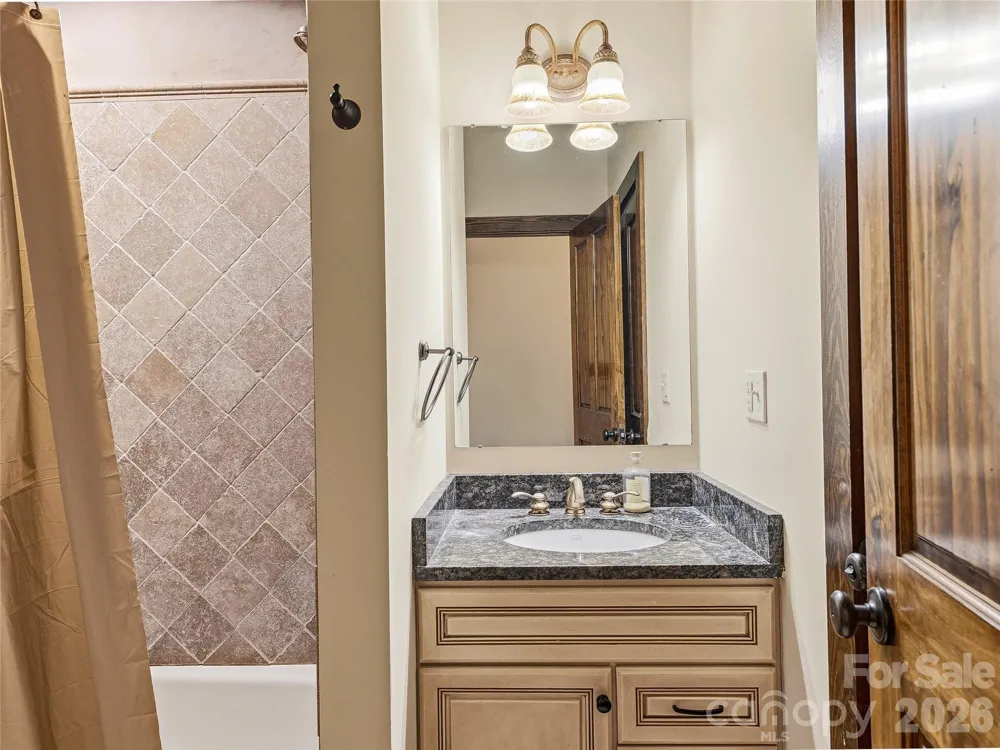 33 Patton Avenue #301 Asheville, NC 28801