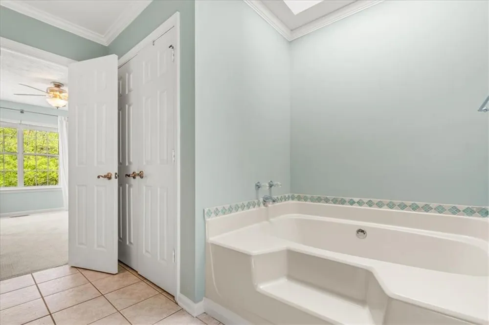 11190 Abbotts Station Drive Johns Creek, GA 30097