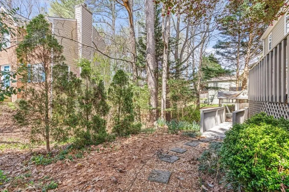 11190 Abbotts Station Drive Johns Creek, GA 30097