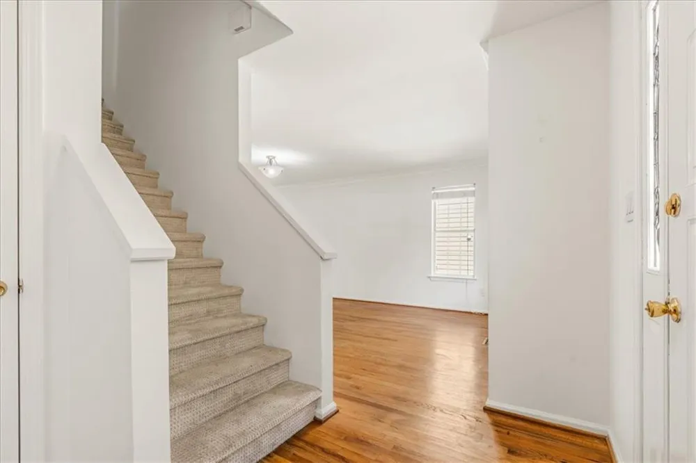 11190 Abbotts Station Drive Johns Creek, GA 30097