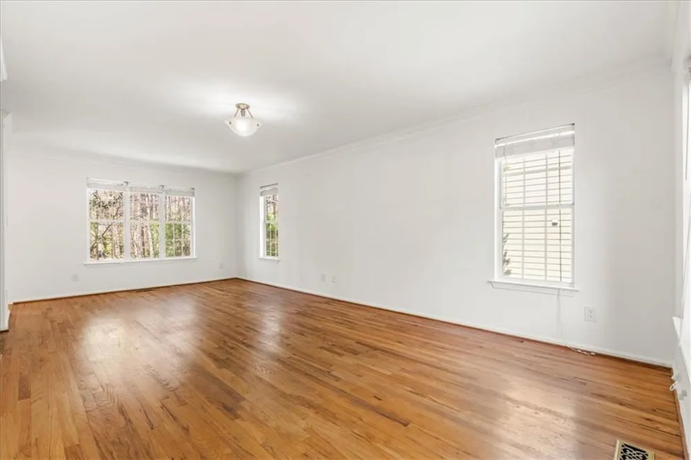 11190 Abbotts Station Drive Johns Creek, GA 30097