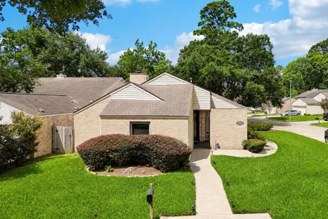 17231 Meadow Butte Drive