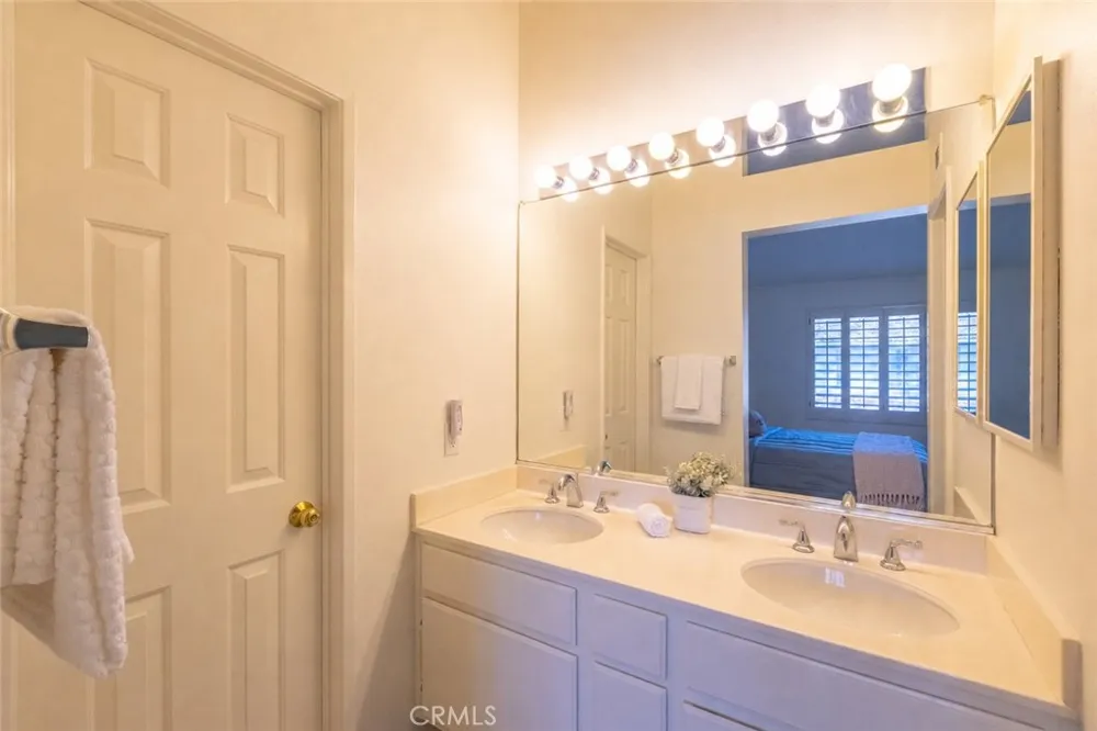 145 Valley View Terrace Mission Viejo, CA 92692
