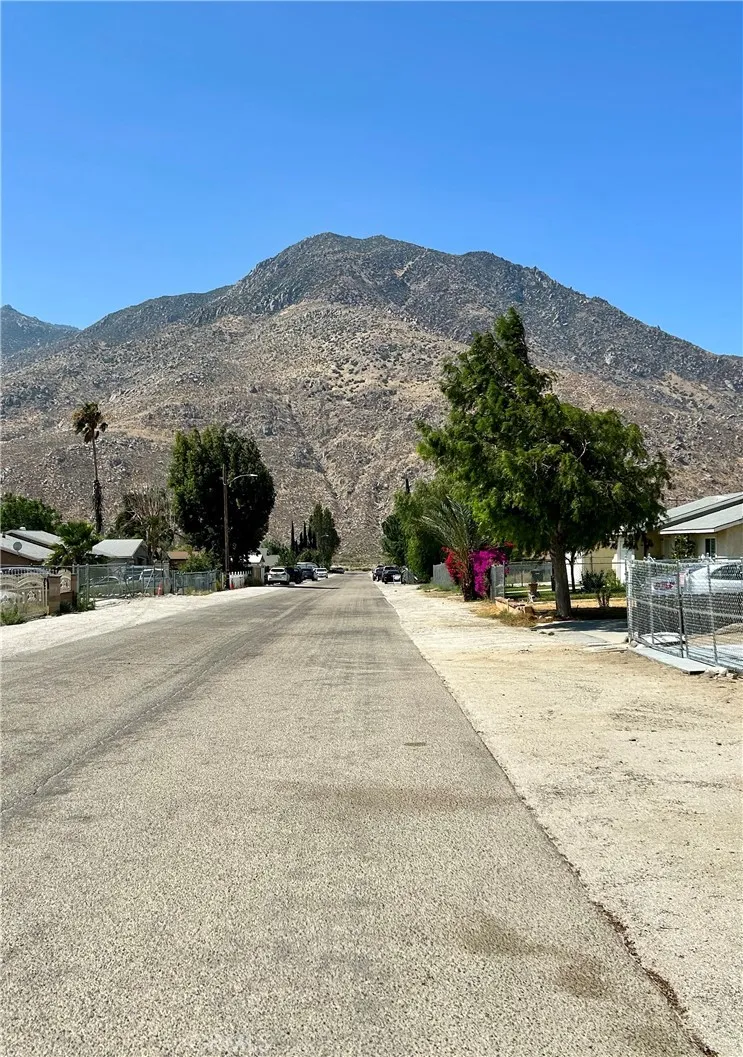 14547 Mission Street Cabazon, CA 92230