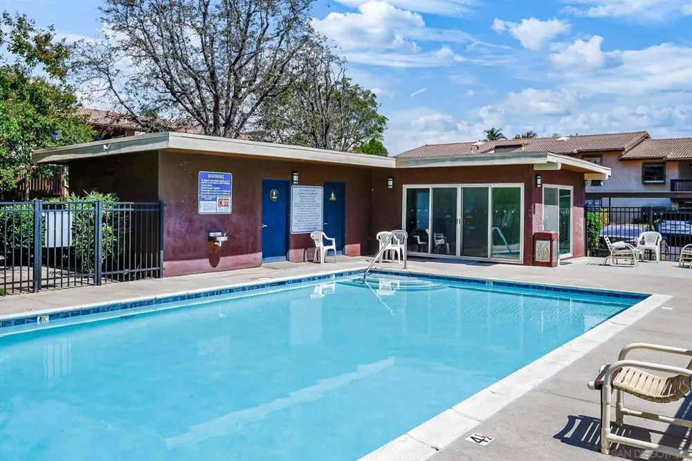 440 Citracado Parkway #5 Escondido, CA 92025
